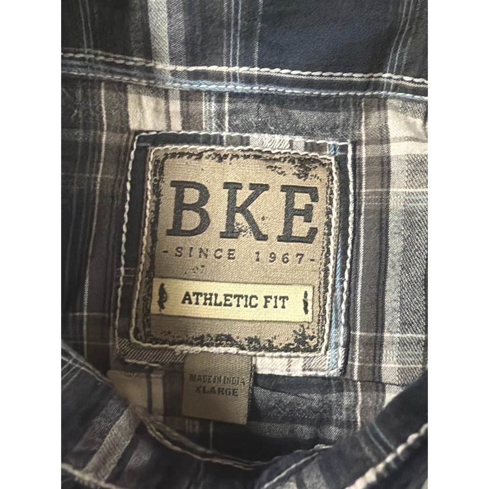 BKE Plaid Button Down Shirt Mens XL Navy Blue Athletic Fit Western Long Sleeve - Picture 2 of 8